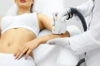 Лазерна епіляція руки повністю