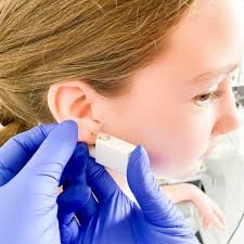 Прокол вушок + сережки в подарунок